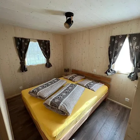 Miralago In Cavresc, Via Dal Cavresc 1, 7746 Le Prese-poschiavo Vakantiehuis *