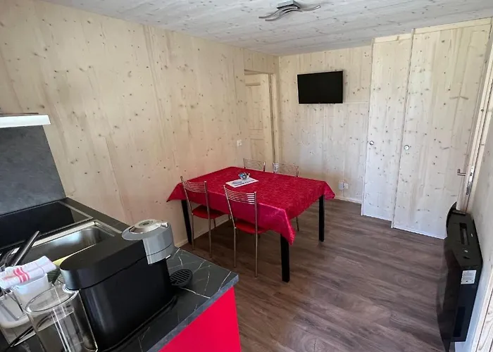 Vakantiehuis Miralago In Cavresc, Via Dal Cavresc 1, 7746 Le Prese-poschiavo